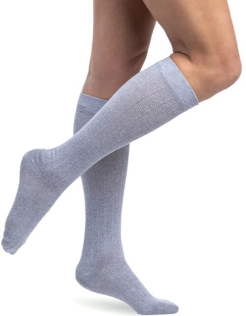 Sigvaris 15-20 mmHg Compression Linen Knee High Men and Women - Image 2